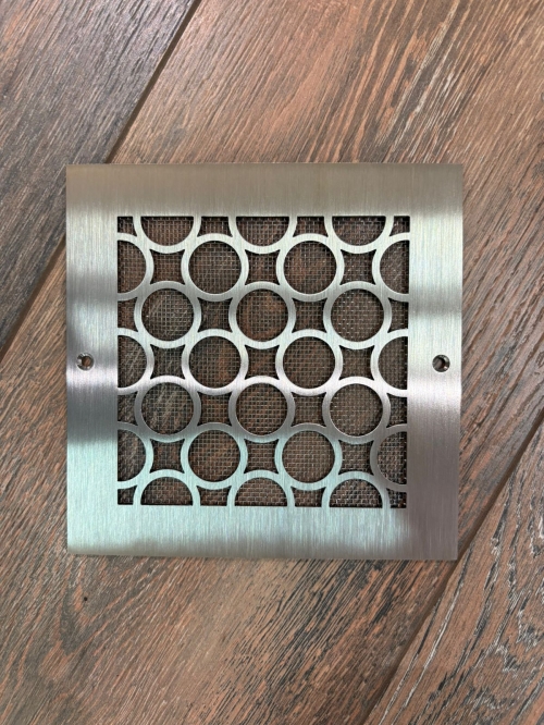 Вентиляционная решетка из нержавеющей стали NR 12 150х150